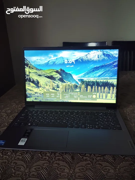 لابتوب Lenovo , RAM 8GB  تخزين 800GB , شاشة [14] بوصة  بحالة ممتازة