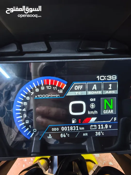 سوزوكي 1050سي سي ادفنشر خليجي بعدها علا ضمان ملكيه سنه