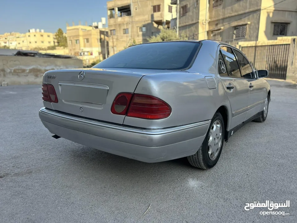 مرسيدس قرش و نص موديل 98