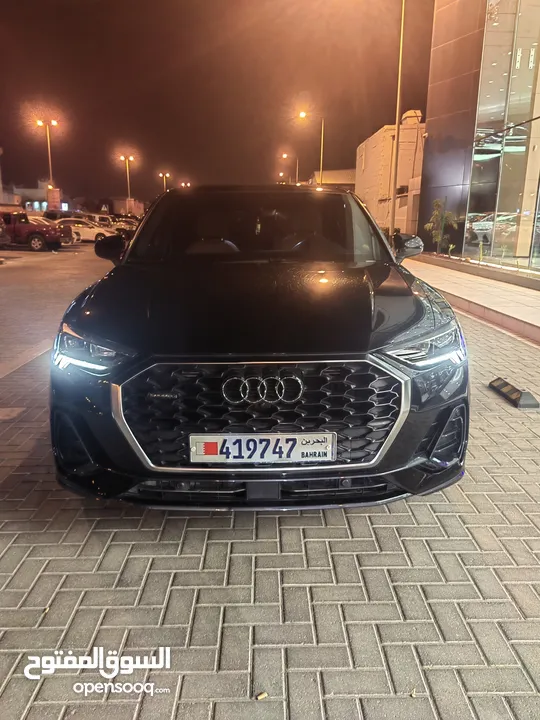 AUDI Q3 2021