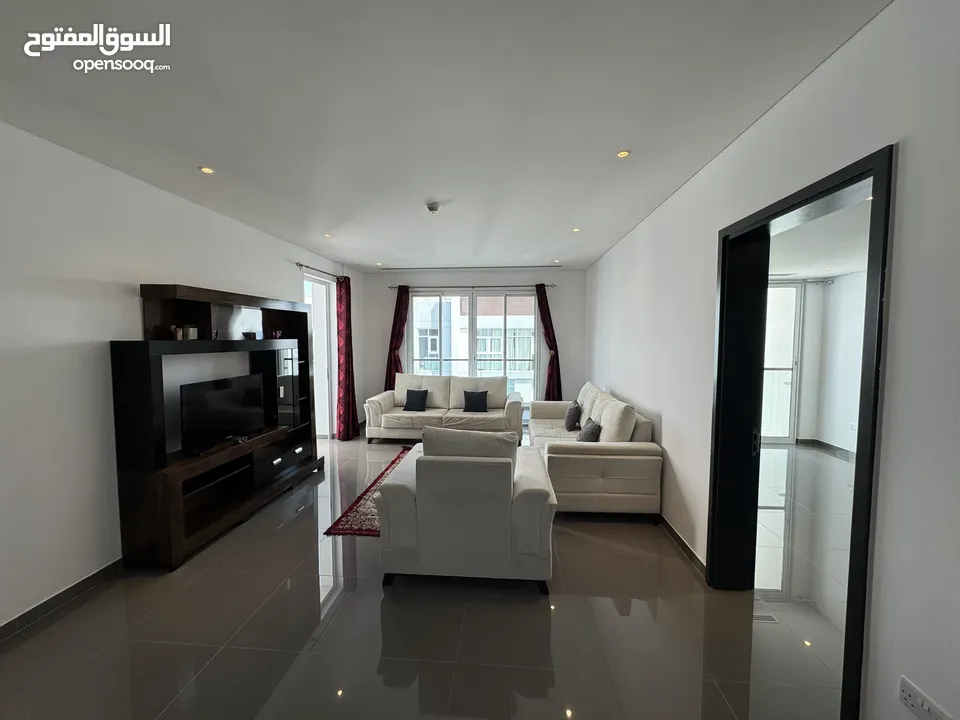 1+1 bhk furniture apartment for rent in almouj muscat