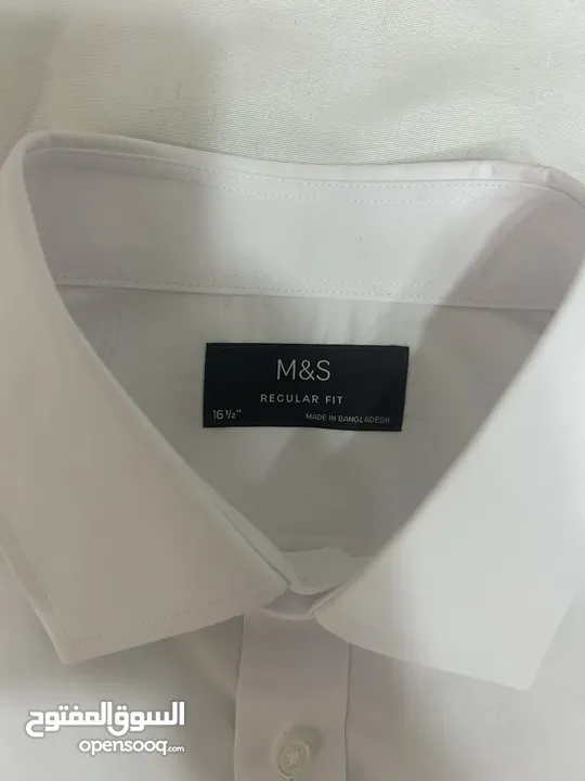 قميص M&S )Mark & Spenser ) جديد للبيع بسعر حرررق ( نص كم ) قياس الرقبة 16.5