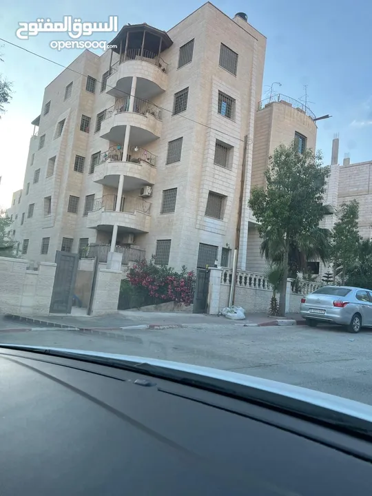روف 400 متر للبيع