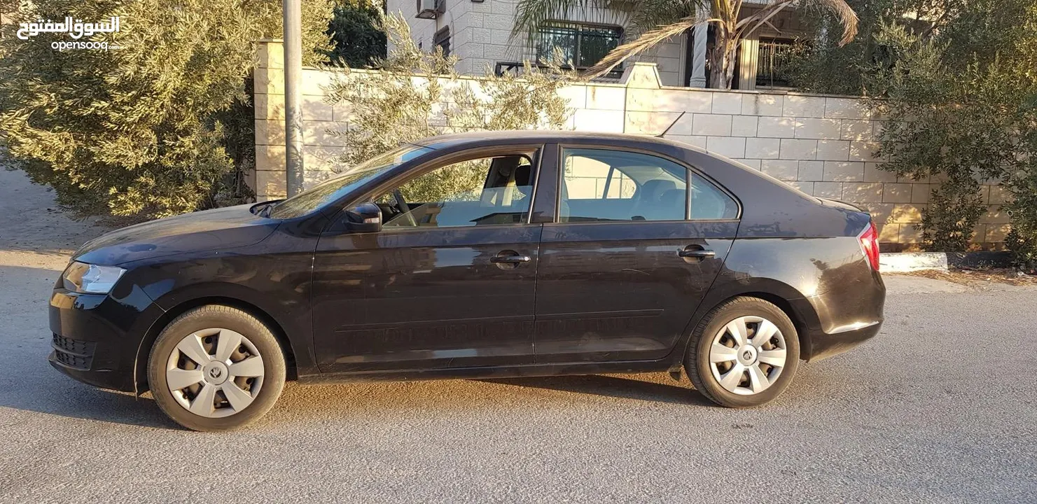 سيارة سكودا رابيد 2016