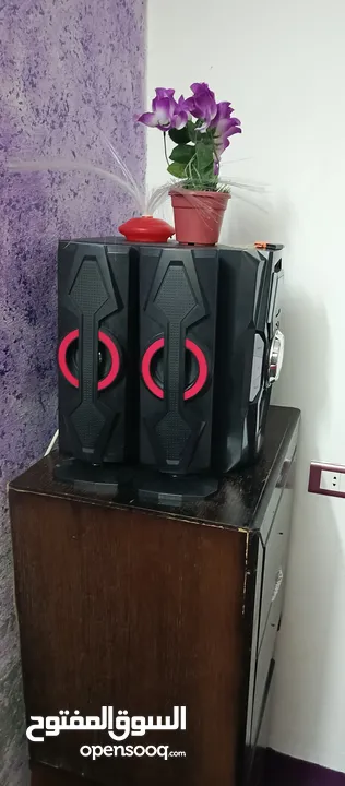سماعات سيستم + صاب ويفر مضخم صوت   استعمال خفيف للبيع ......