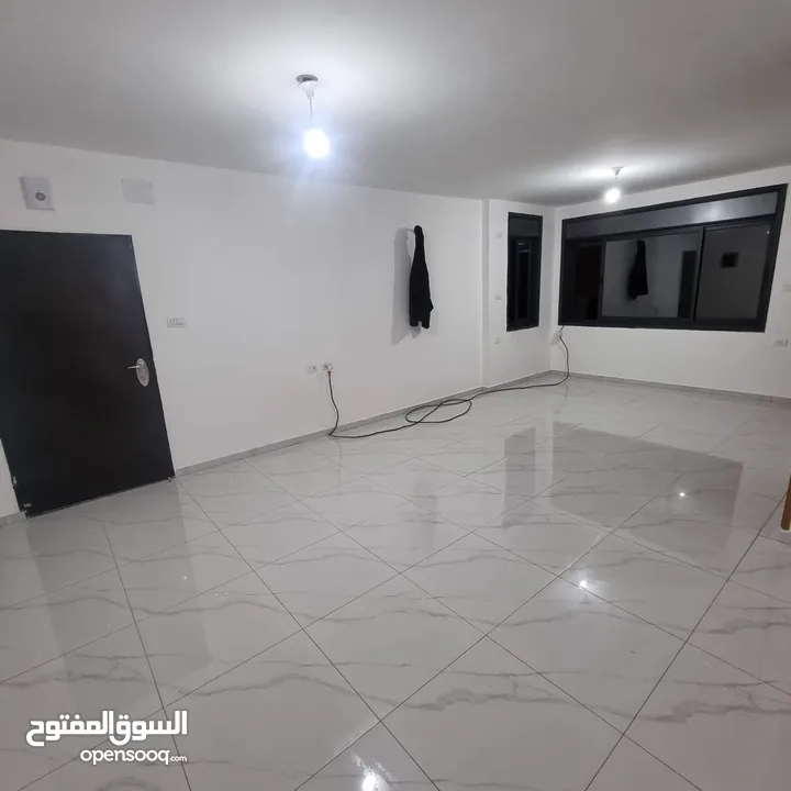 شقة 150 م للبيع مقابل ديوان الموظفين