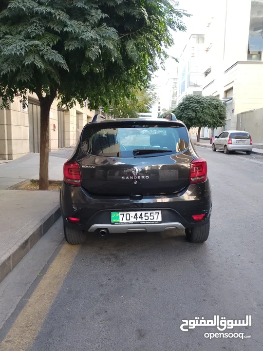 رينو جيب stepway شهري اسبوعي فقط فل كامل
