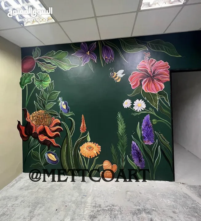 Art painting on canvas wall and ceiling