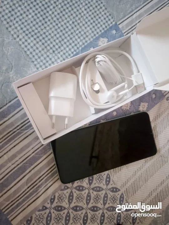 itel A70  مساحتو 128 رام 12