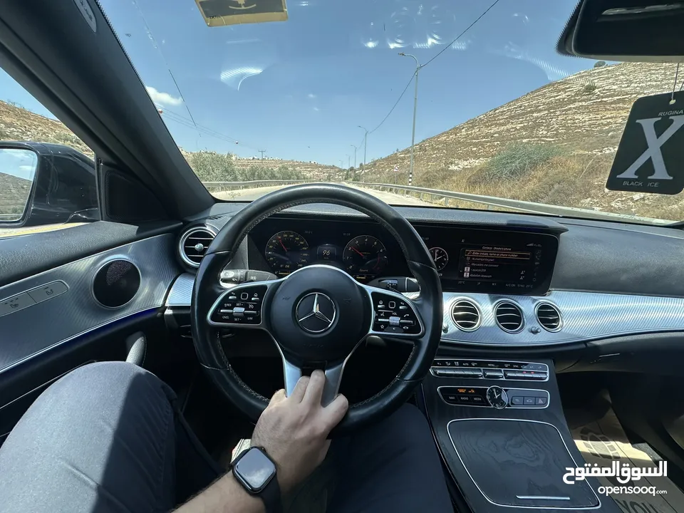 ميرسيدس E200 موديل 2018 عداد قليل ترخيص وتأمين شامل سنة كاملة