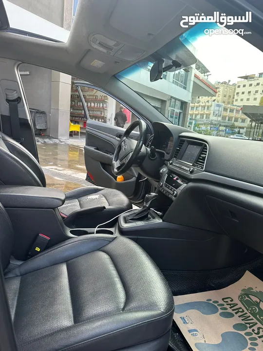 هيونداي افانتي 2017 لون كحلي مميز  Dark  Hyundai Avani