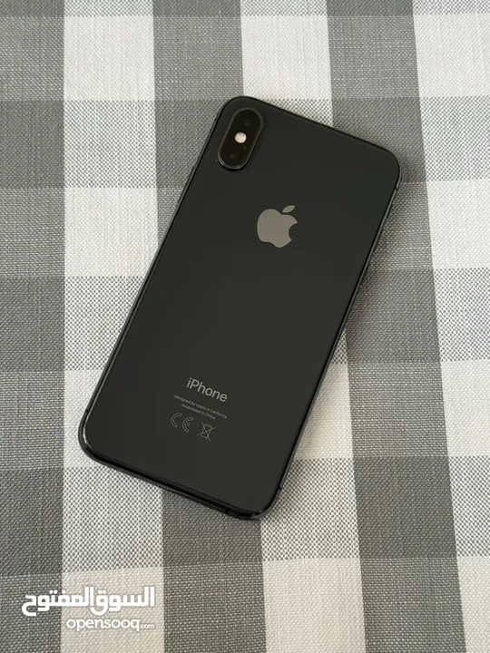 Iphone xs space gray 64GB used like new