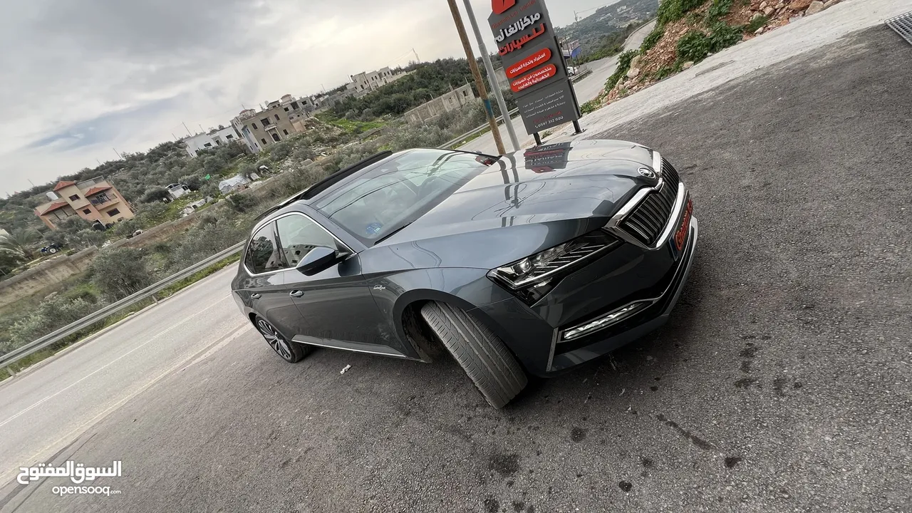 Skoda superb iv 2022 plug-in l&k