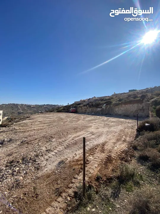 ارض 750 م للبيع