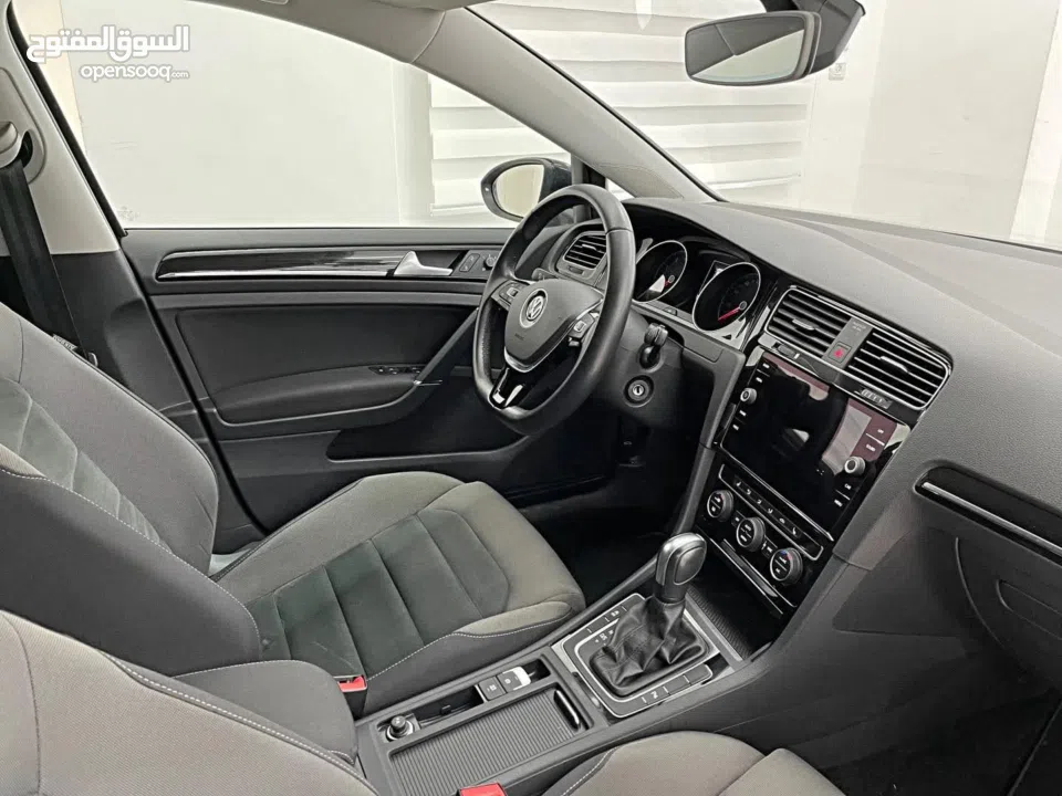 جولف 2019 مطور 1500 بنزين تماتك يد اولى  ترخيص 2019