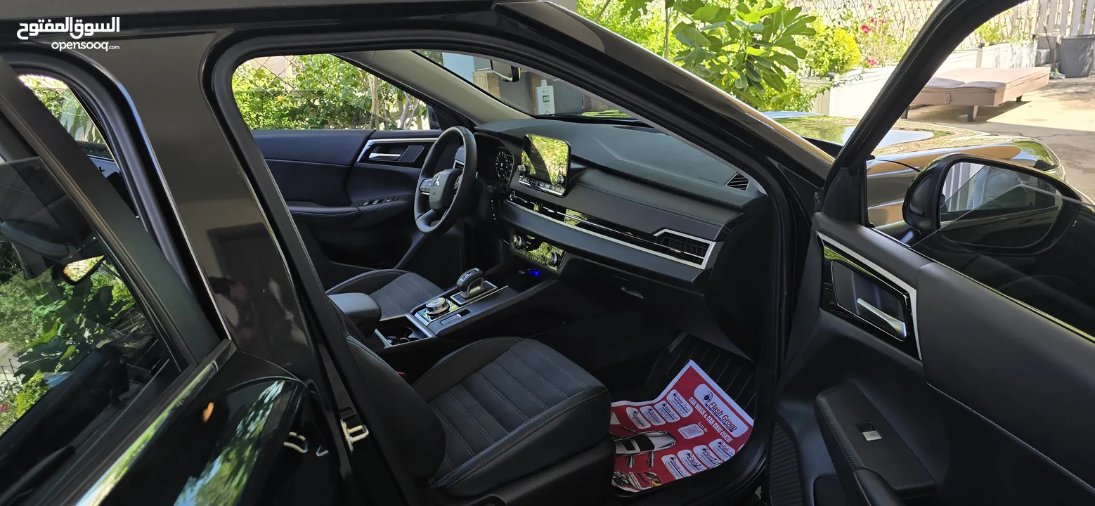 MITSUBISHI OUTLANDER 2024 BRAND NEW warranty with full coverage insurance