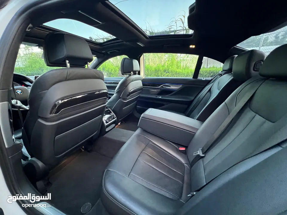 2018 BMW 740 eDrive بحالة الوكالة للبيع كاش او اقساط من المالك مباشرة بدون وساطة بنوك دفعة اولى