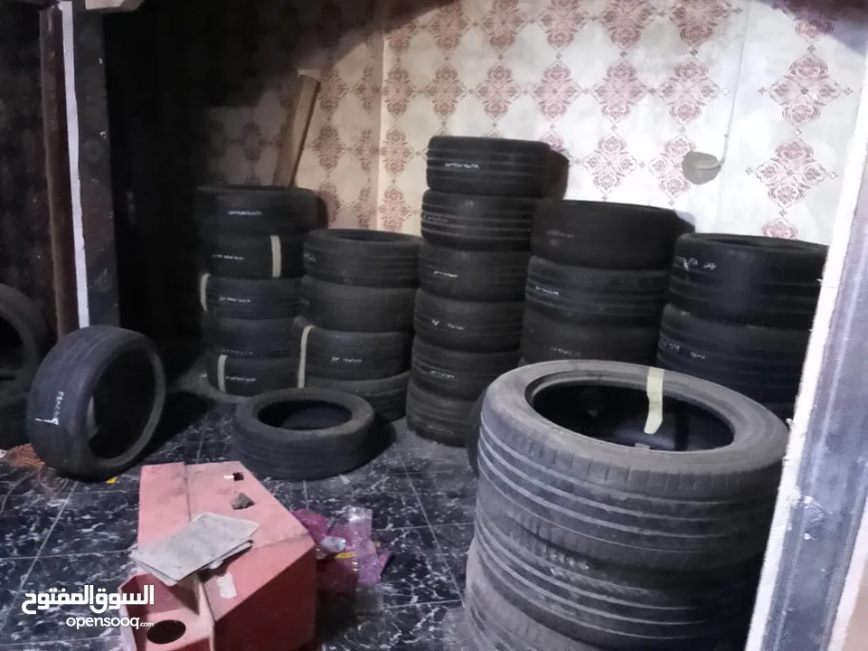 محل اطارات وبناشر وتبديل زيوت وكهرباء سيارات للبيع بداعي السفر  للتواصل والاستفسار
