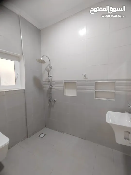 For Sale 6 Bhk Villa In Boucher Heights   للبيع فيلا 6 غرف نوم في مرتفعات بوشر