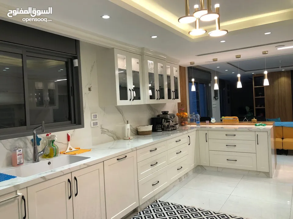 نجار محترف ومتخصص في CNC - صناعة جميع أعمال النجارة بدقة واحترافية عالية!