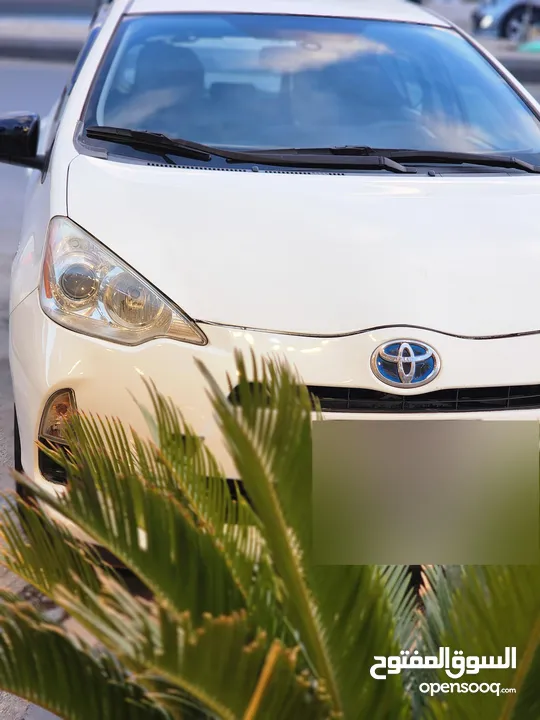 TOYOTA PRIUS C 2014