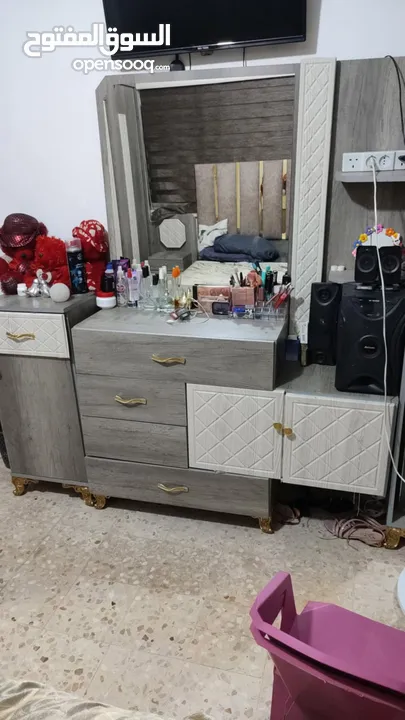 غرفة نوم لاتيه
