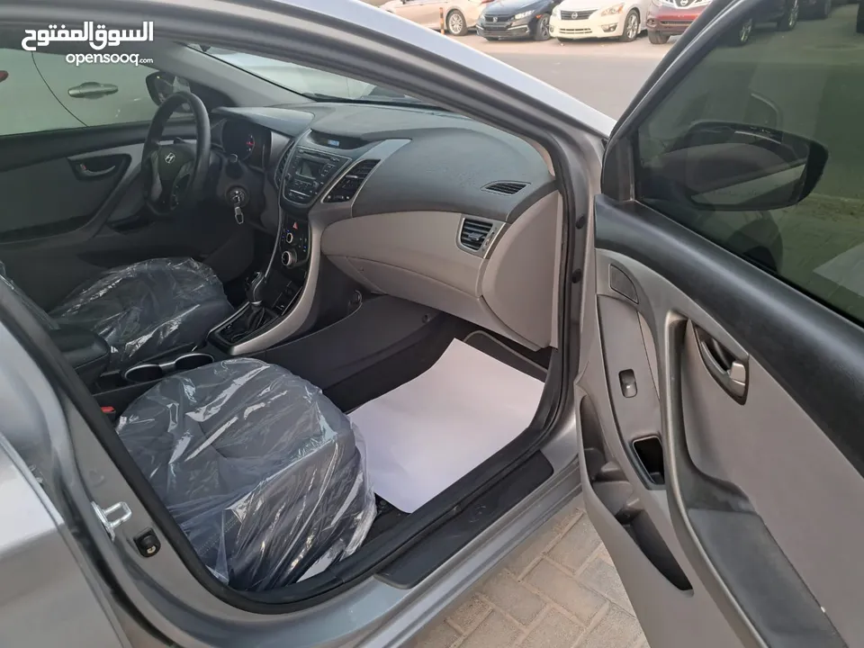 hyundai elantara model 2015 gcc full auto good condition very nice car everything perfect