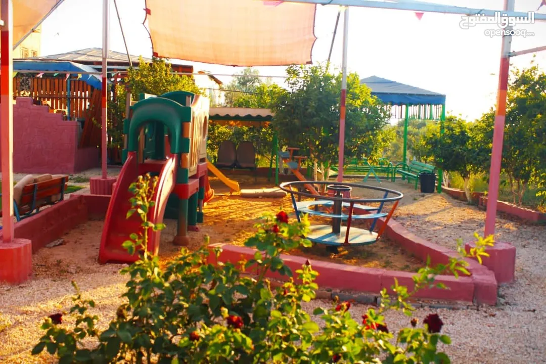 منتجع للبيع (مزرعه)