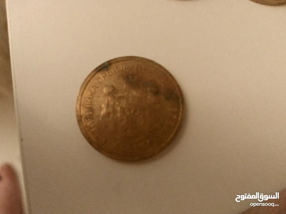 مجموعه من العملات العربيه والاجنبيه+ السعر الخاص