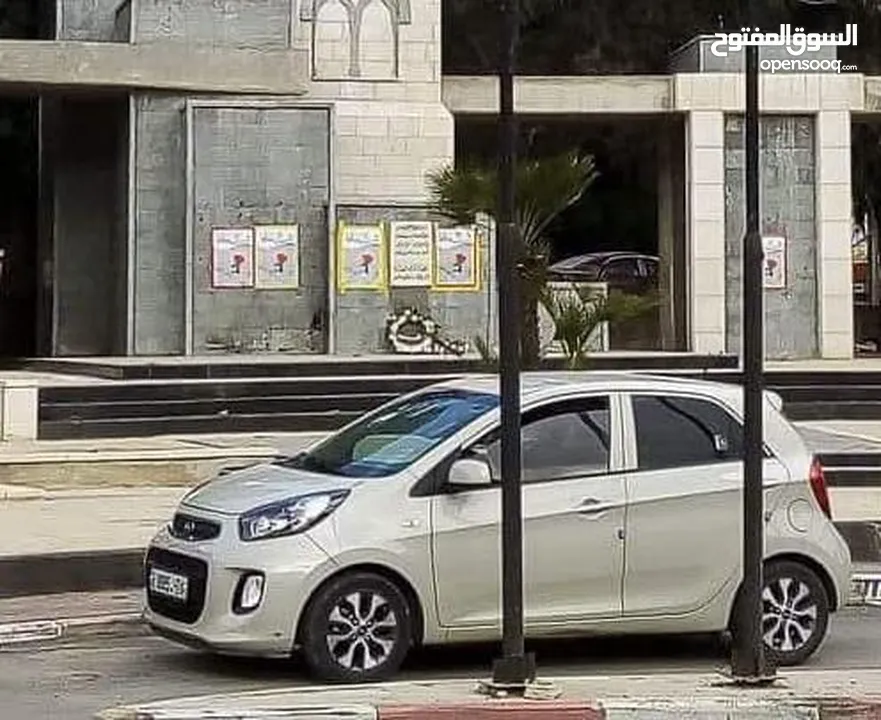 كيا بيكانتو بالكرتونة