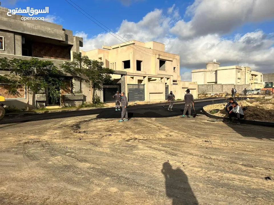 أرض سكنية في مدينة طرابلس منطقة الهضبة القاسى مقابل وزارة الثقافة