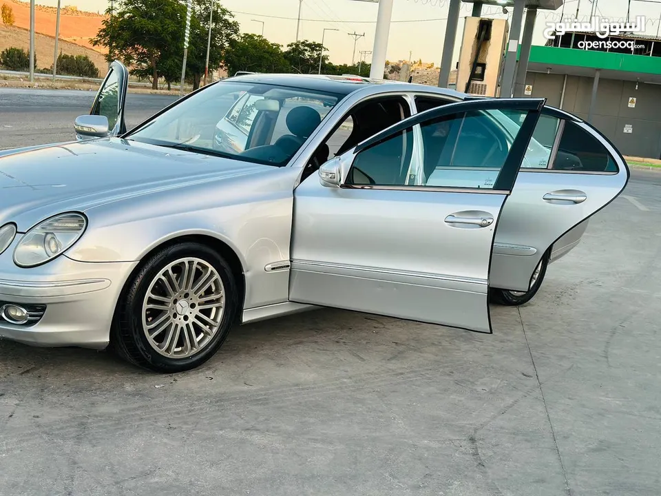 مرسيدس E200  2007