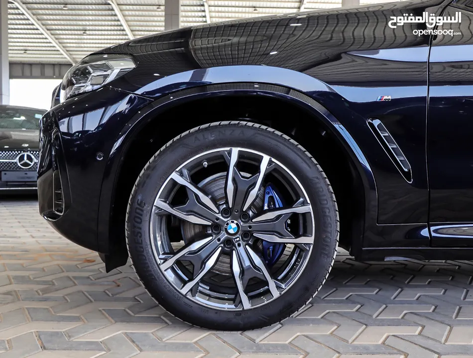 BMW X4 XDRIVE 30i 2024 فل كامل الناغي كاربون بلاك