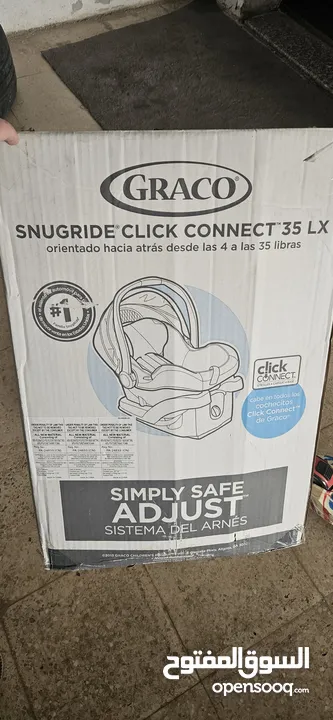 مقعد سيارة ماركة graco مع قاعدة carseat baby