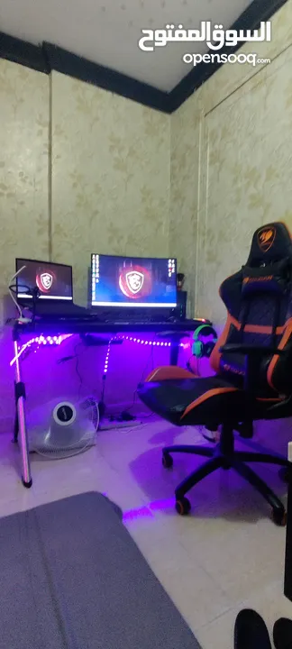 Gaming Table (RGB) & Gaming Chair (both second hand)