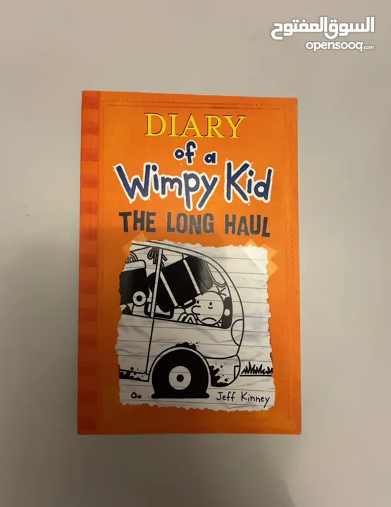 مجموعة Diary of a wimpy kid مع كتاب خاص