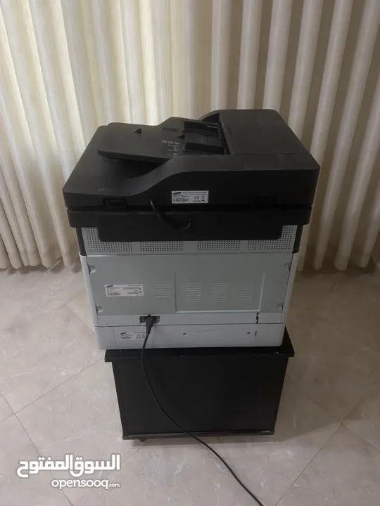 طابعة سامسونج كبيرة (طباعة ليزر) متعددة الاستخدامات