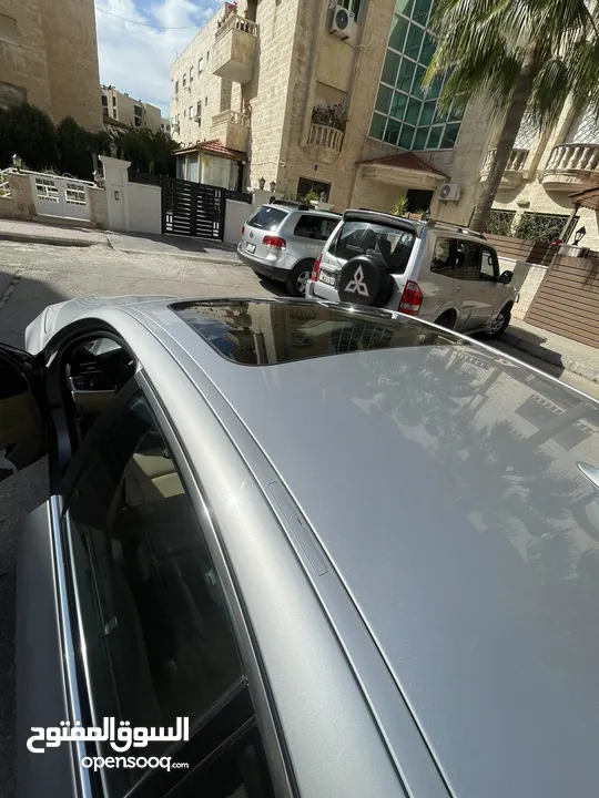 بي ام دبليو 520i  لون فضي  توين تيربو انجكشن