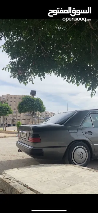 مرسيدس E200 بطه 1985 محوله 1995 للبيع