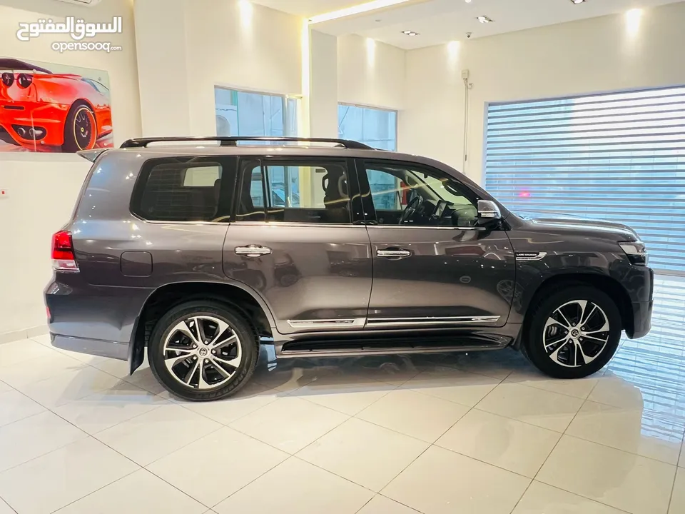 TOYOTA LAND CRUISER GXR V8 GRAND TURING 2021 MODEL FOR SALE