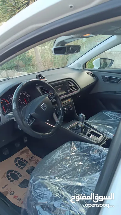 سيارة سيات ليون 2018 -  Seat Leon Car