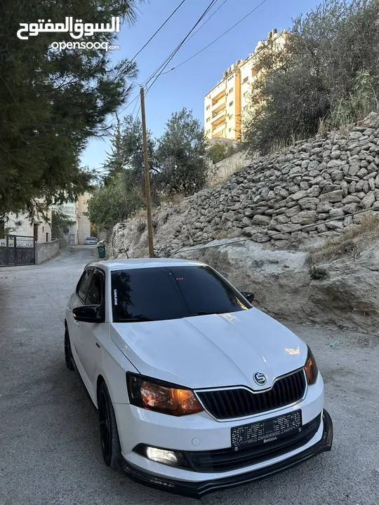 للبيع بدفعه 20 وشكات داخل بيت لحم او البدل سكودا فابيا 2015 بويه شركه