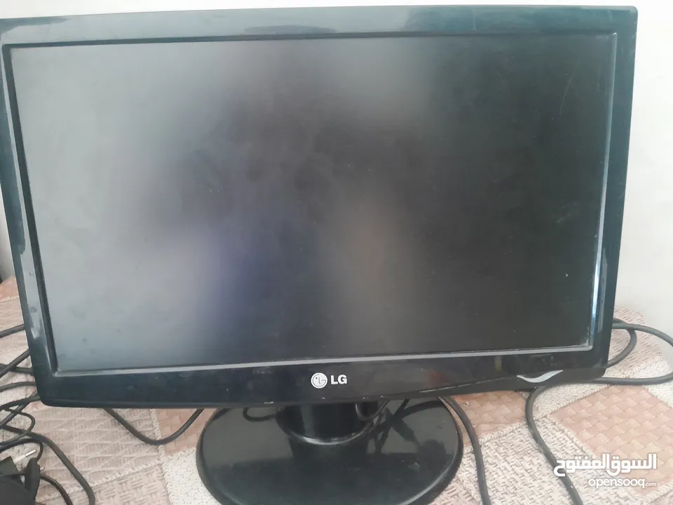 شاشه كمبيوتر نوع LG 10 دنانير شامل التوصيل