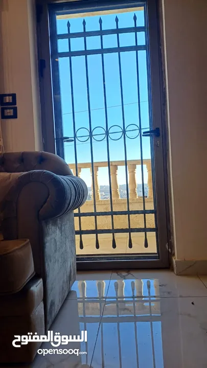 شقة ارضية مفروشة لم تسكن في - عبدون - مساحة 220 متر بترس و كراج خاص (ID#: 65206)