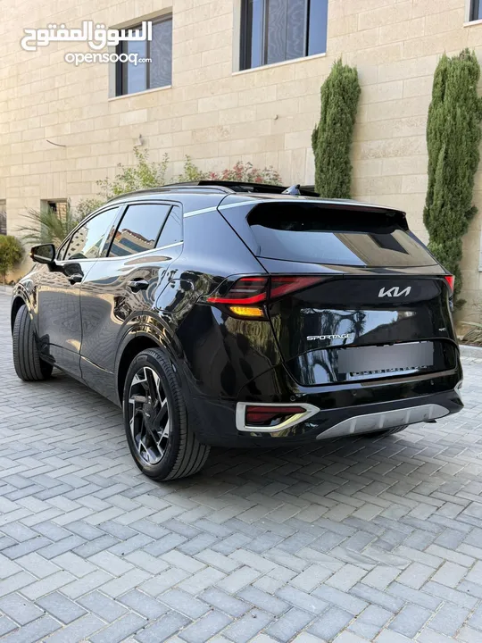 كيا سبورتاج GT Line ترخيص 2022 محرك 1600 هايبرد plug in/يقطع على الشحنه 65 كيلو متر  271 حصان