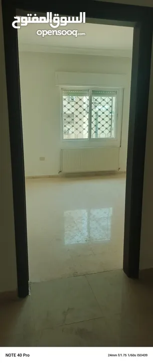 شقه ارضيه للبيع