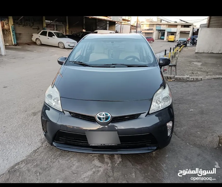 تويوتا بريوس 2013 للبيع 4جيد ب8500