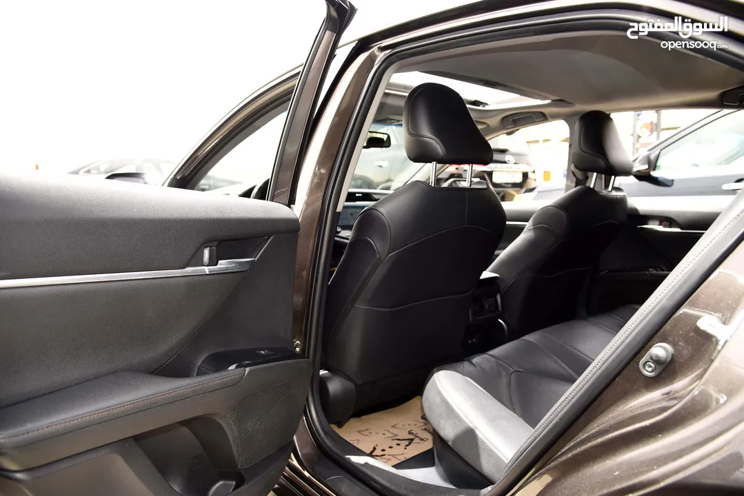 تويوتا كامري ليميتد هايبرد Toyota Camry Limited Hybrid 2020