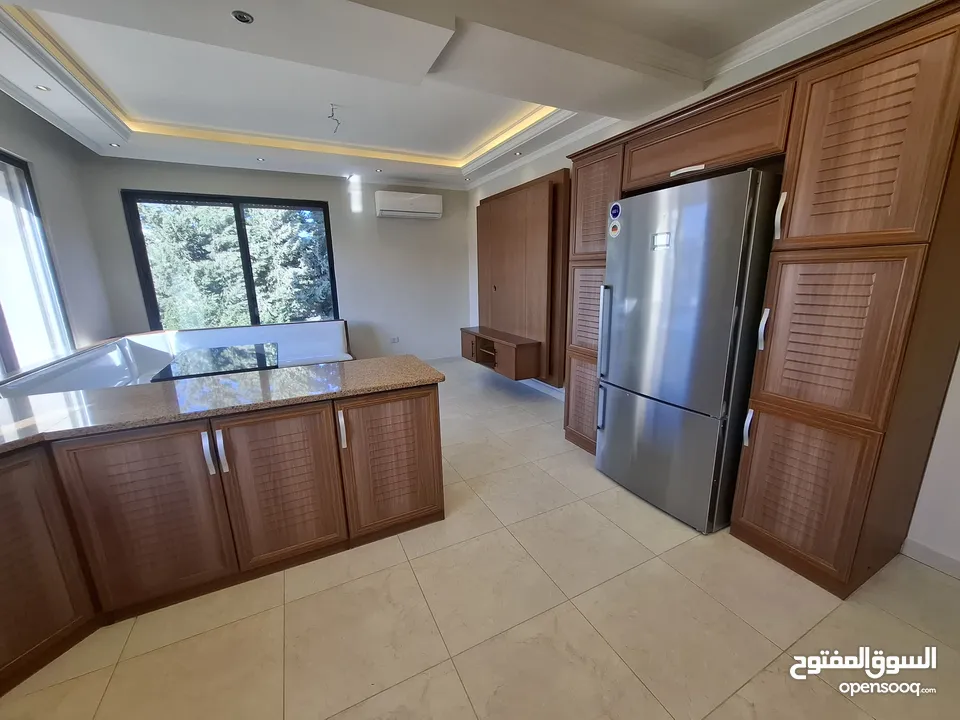 شقة شبه مفروشة للإيجار ( Property 43384 )-175083957