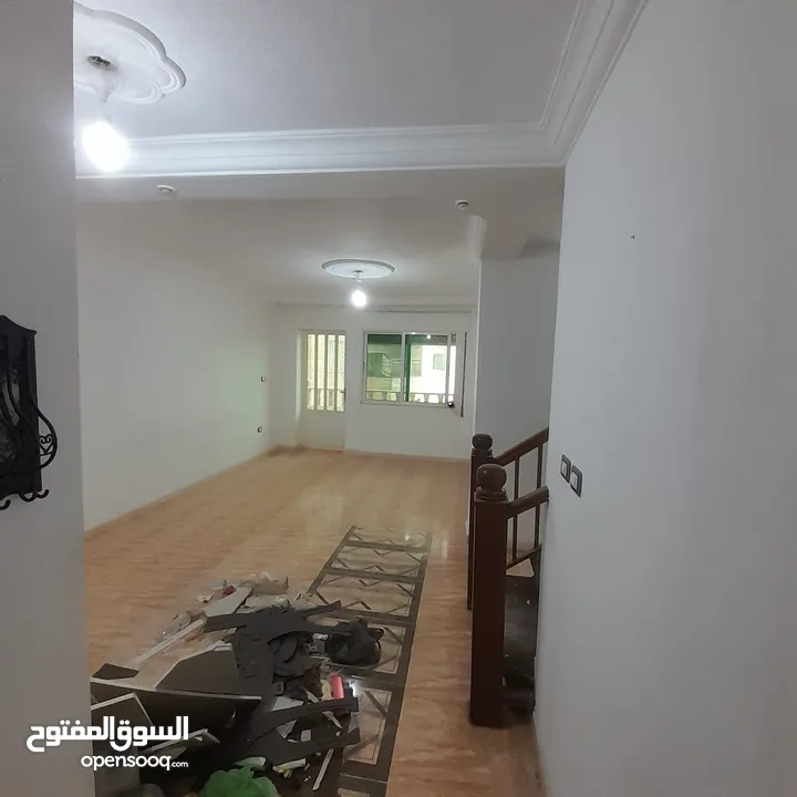 شقة دوبلكس للبيع